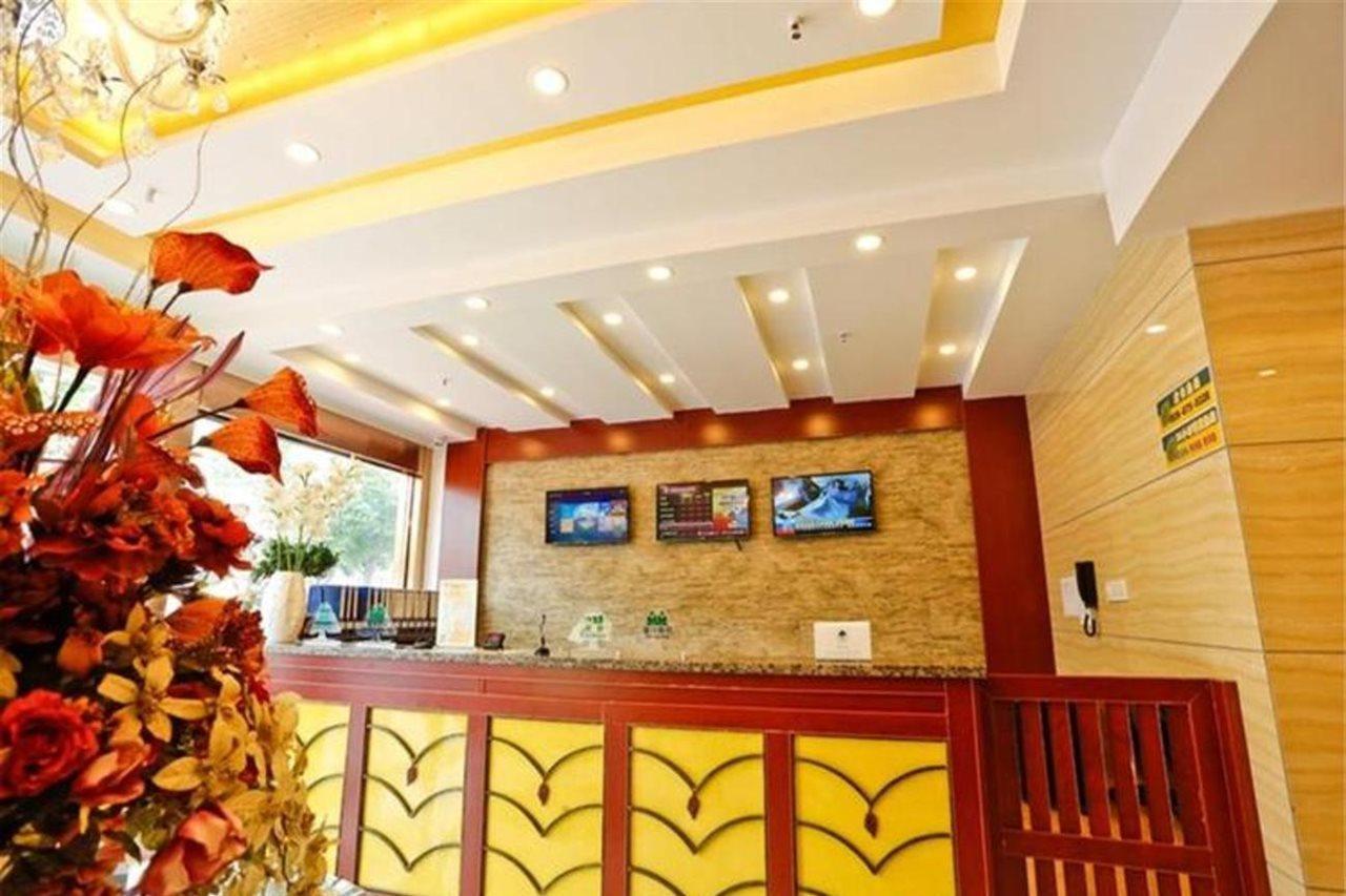 Greentree Inn Shanghai Jiangpu Business Hotel Exteriér fotografie