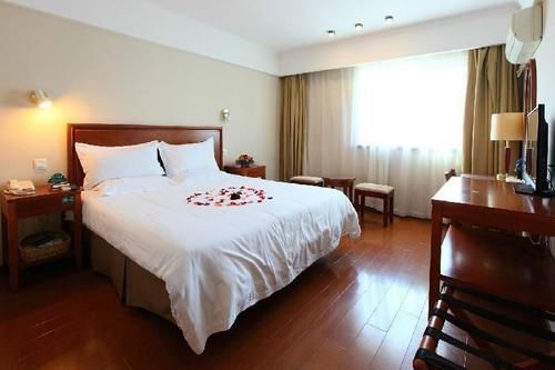 Greentree Inn Shanghai Jiangpu Business Hotel Exteriér fotografie